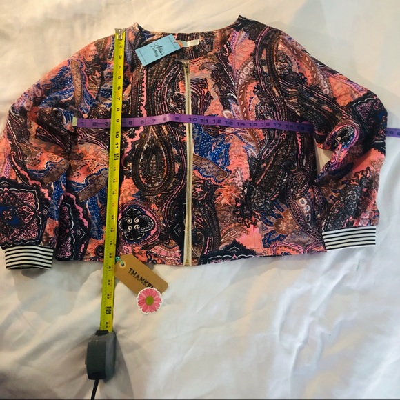 Spring Casual Jacket - Picture 2 of 4